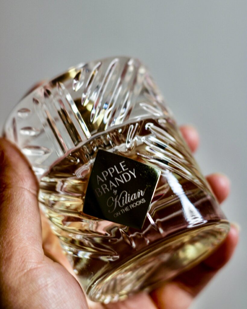 Kilian Paris Apple Brandy on the rocks