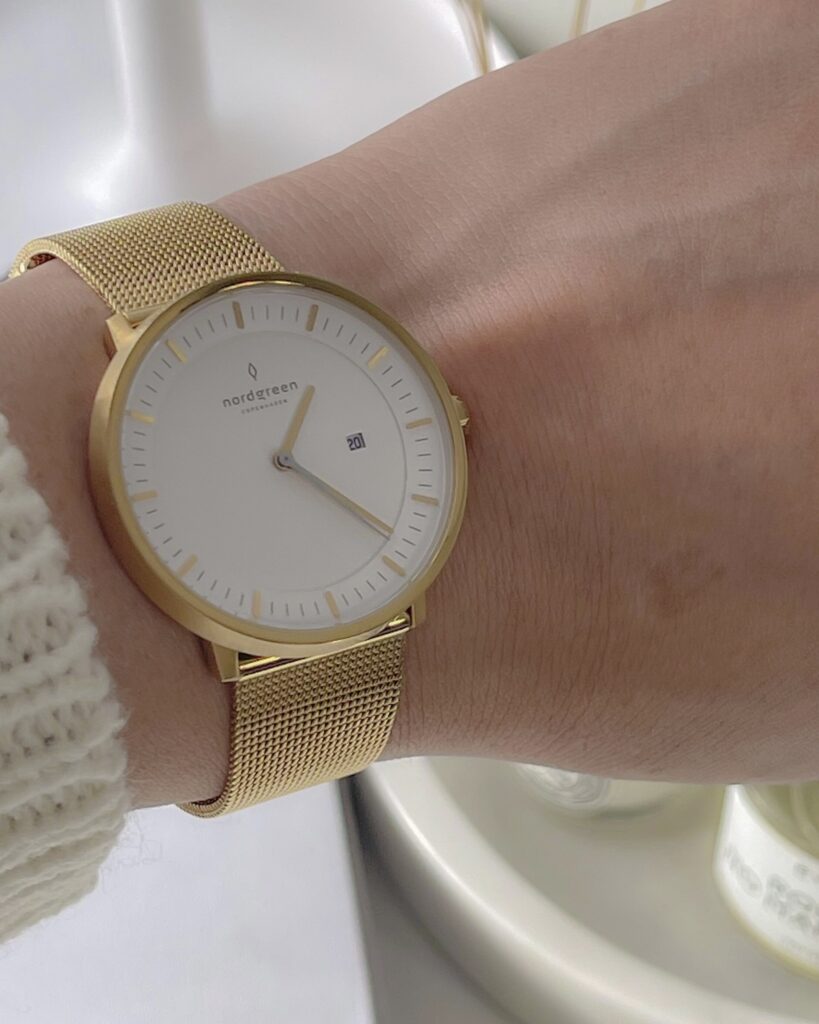 Nordgreen watches:Philisopher Watch with 36mm gold and white dial and gold mesh strap