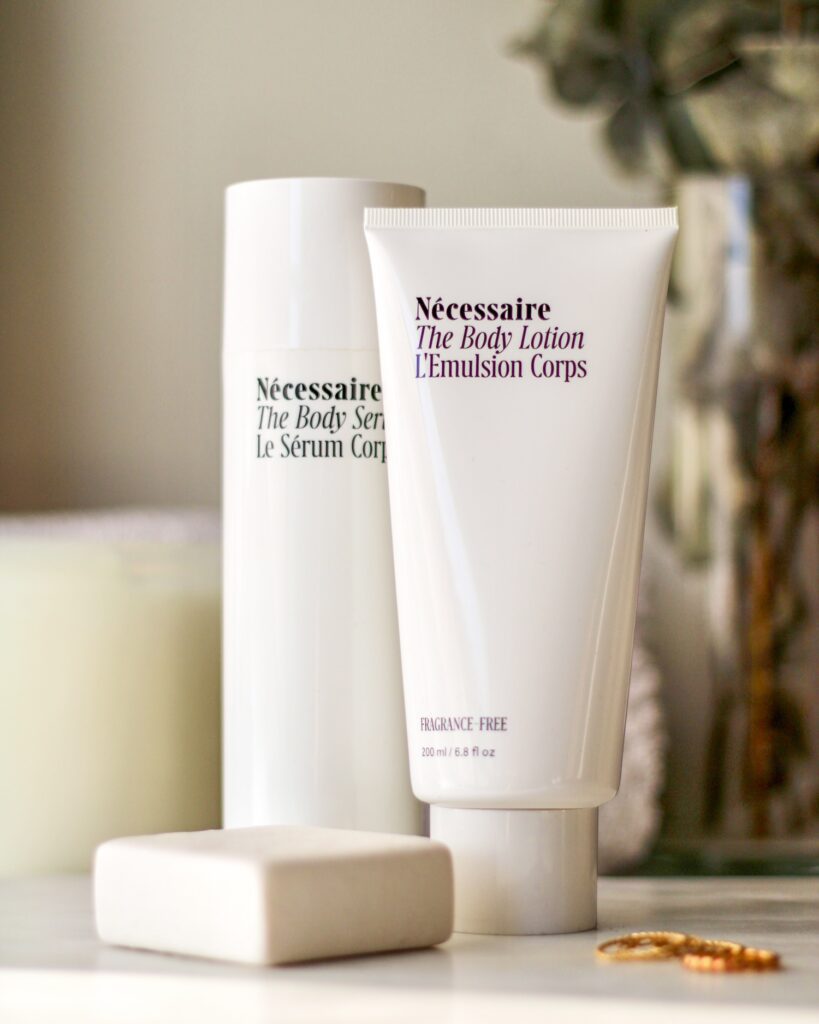 Nécessaire Body serum and body lotion