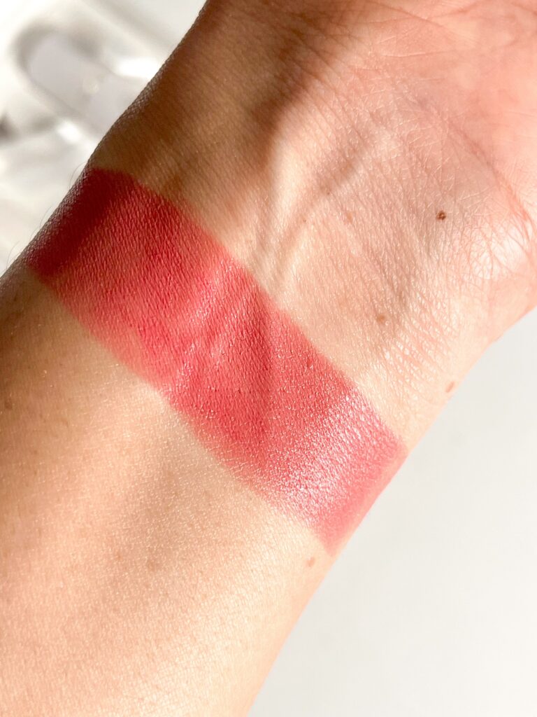 Swatch of Ogee Makeup : Sculpted face stick in shade Rose quartz