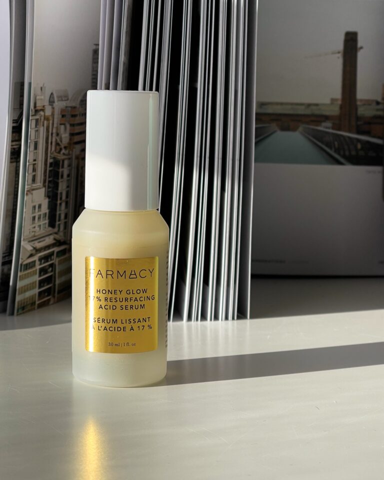 Farmacy Honey Glow 17% AHA + BHA Resurfacing Acid Serum Review