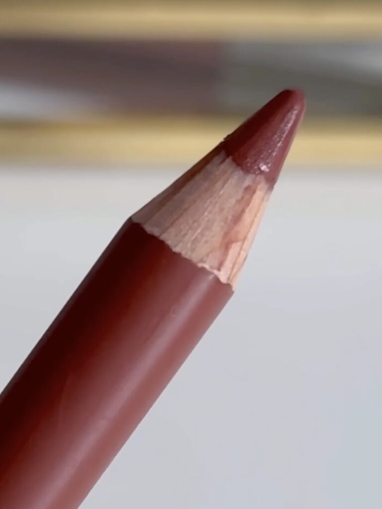 Iconic London Fuller Pout Sculpting Lip Liner SISTER SISTER