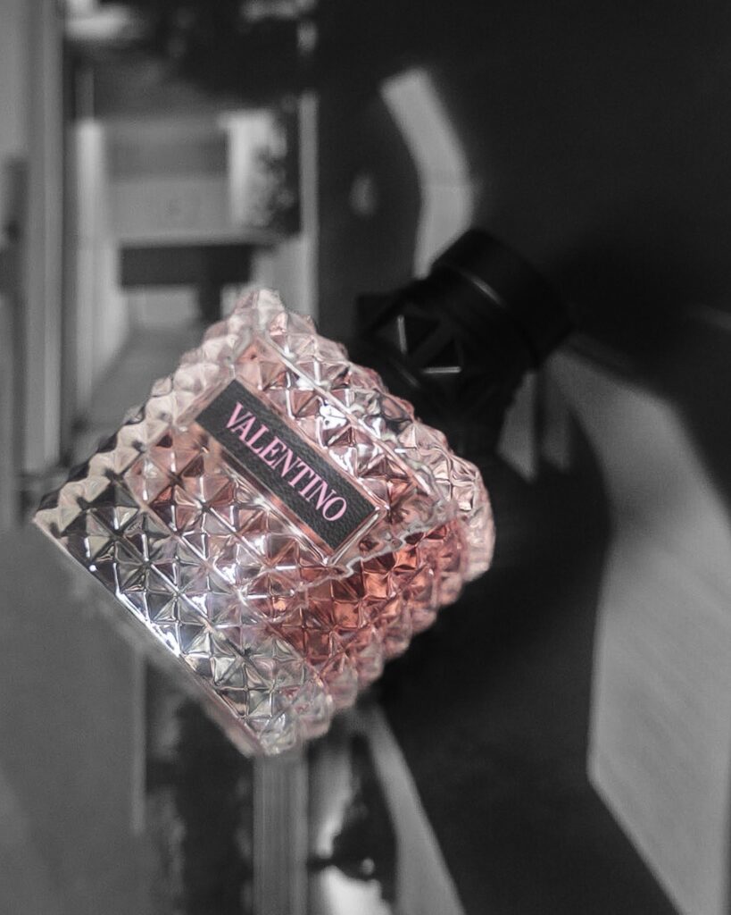 Valentino Donna Born in Roma Eau De Parfum