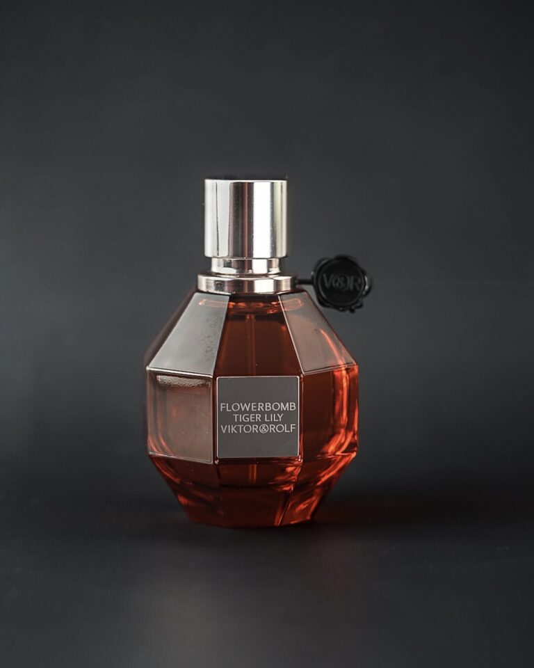 Viktor&Rolf Flowerbomb Tiger Lily